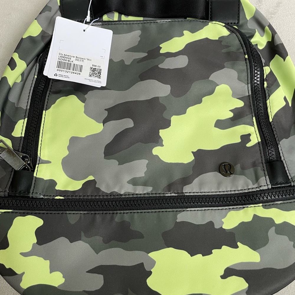 Lululemon back pack